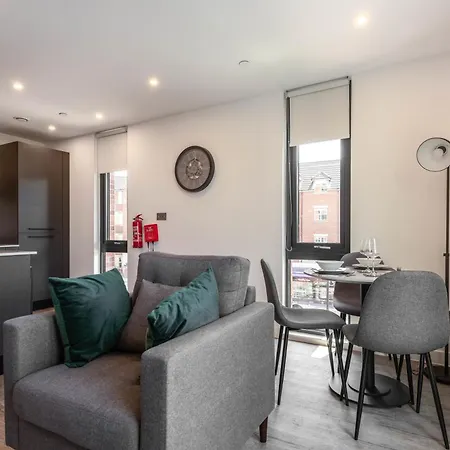 Appartement Stayzeni, Ouse Court Elegant 2 Bed Flat *