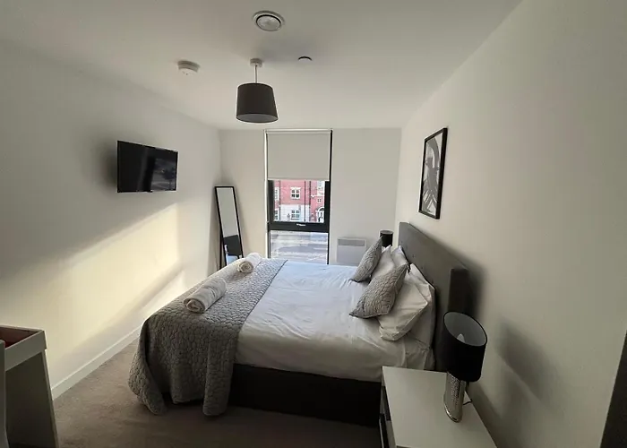 Apartment Superior With Balcony & Gym *