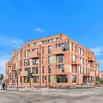 Superior With Balcony & Gym Apartment York