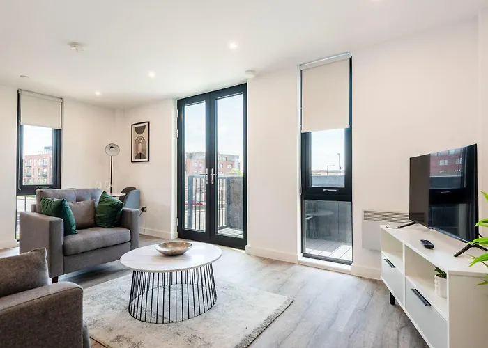 Superior With Balcony & Gym Appartement